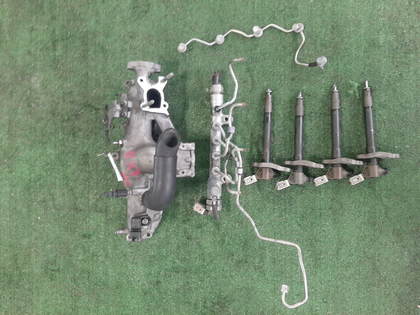Коллектор впускной MAZDA ATENZA GJ2FW SH-VPTR 3C09-0D06 1 ракурс