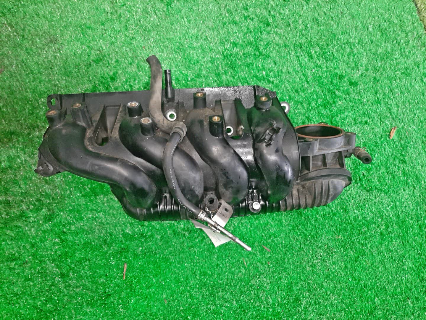 Коллектор впускной NISSAN JUKE NF15 MR16DDT 1 ракурс