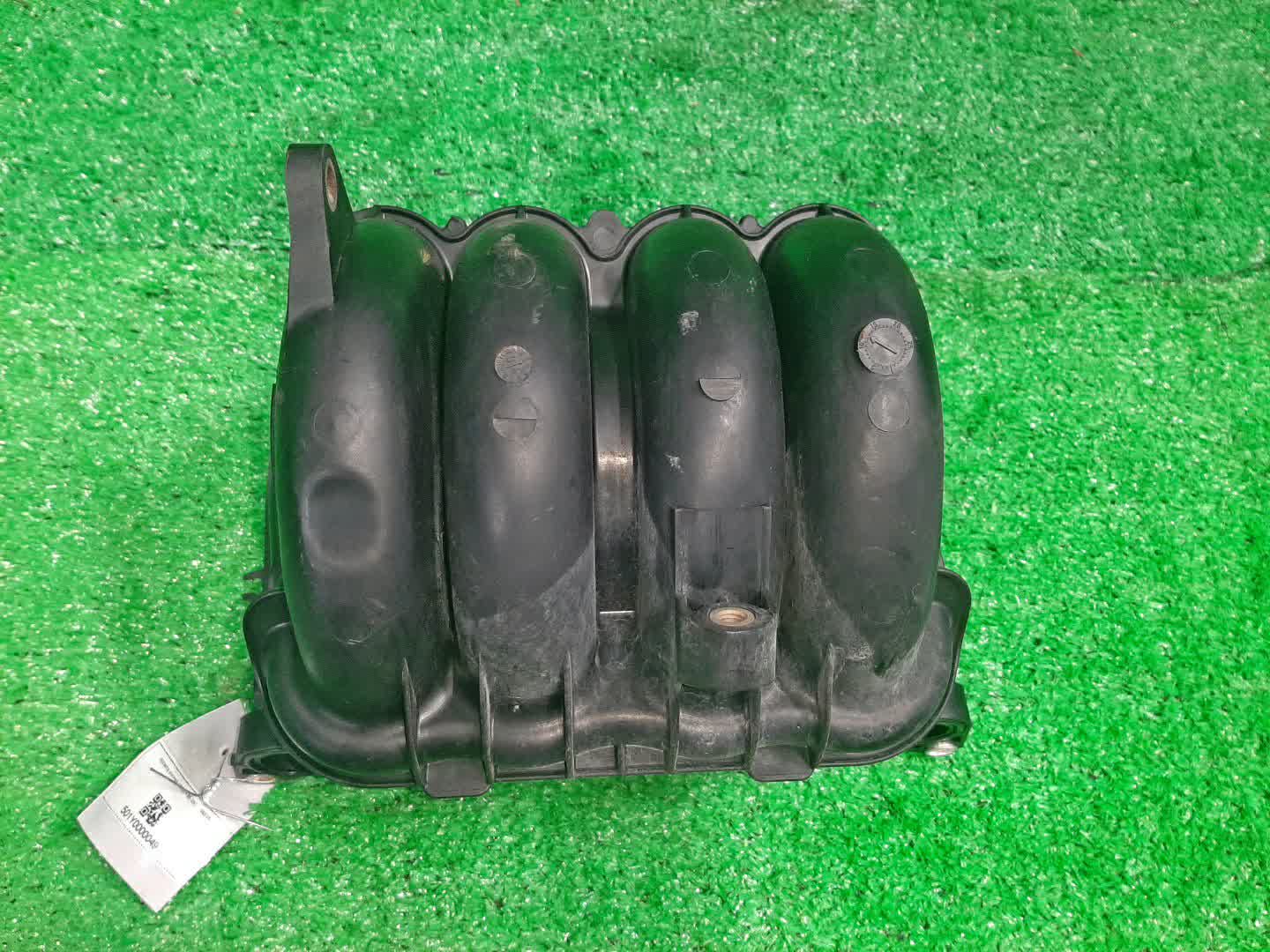 Коллектор впускной TOYOTA BB QNC21 3SZ-VE 3 ракурс