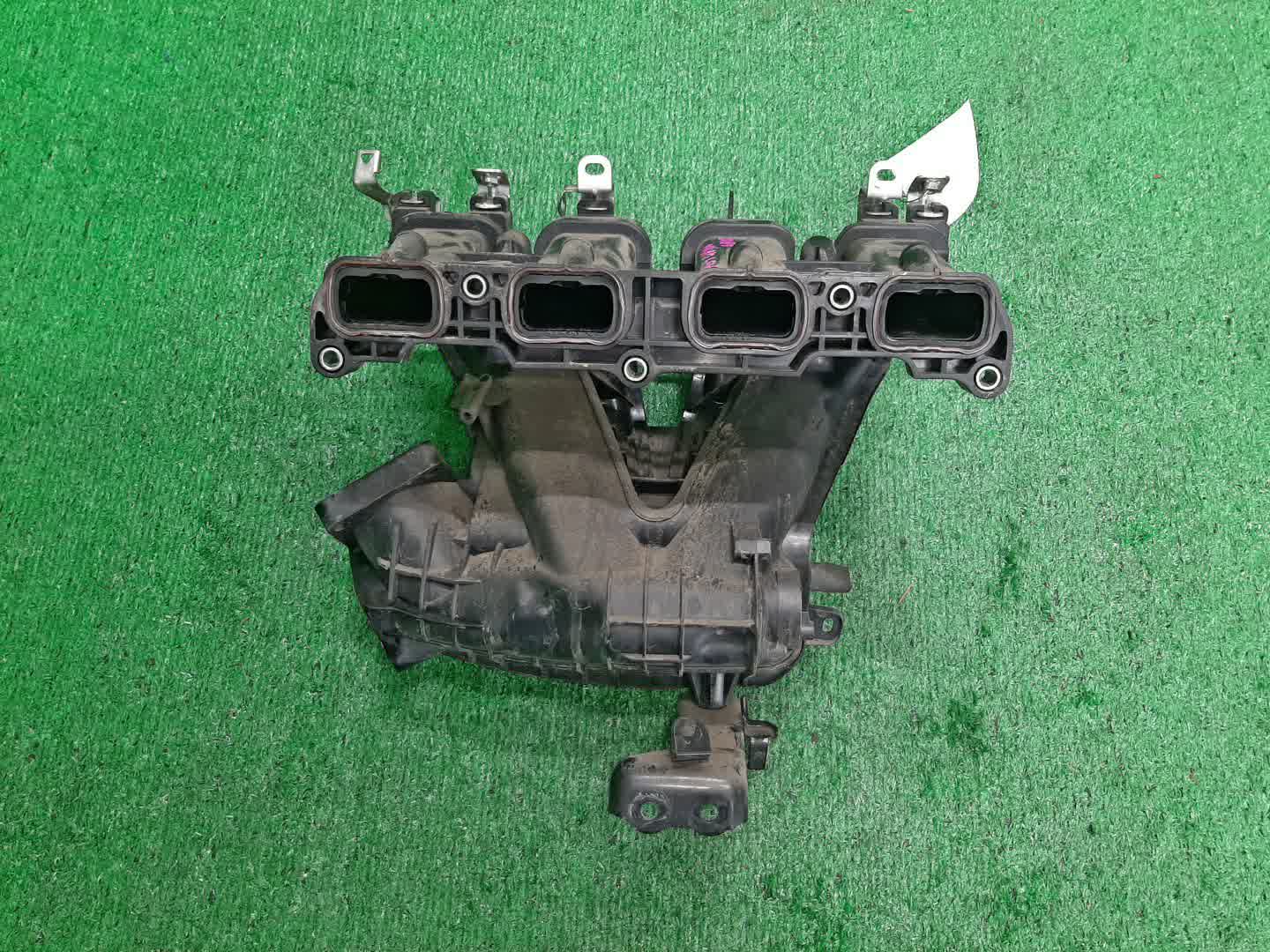 Коллектор впускной MITSUBISHI RVR GA3W 4B10 2 ракурс