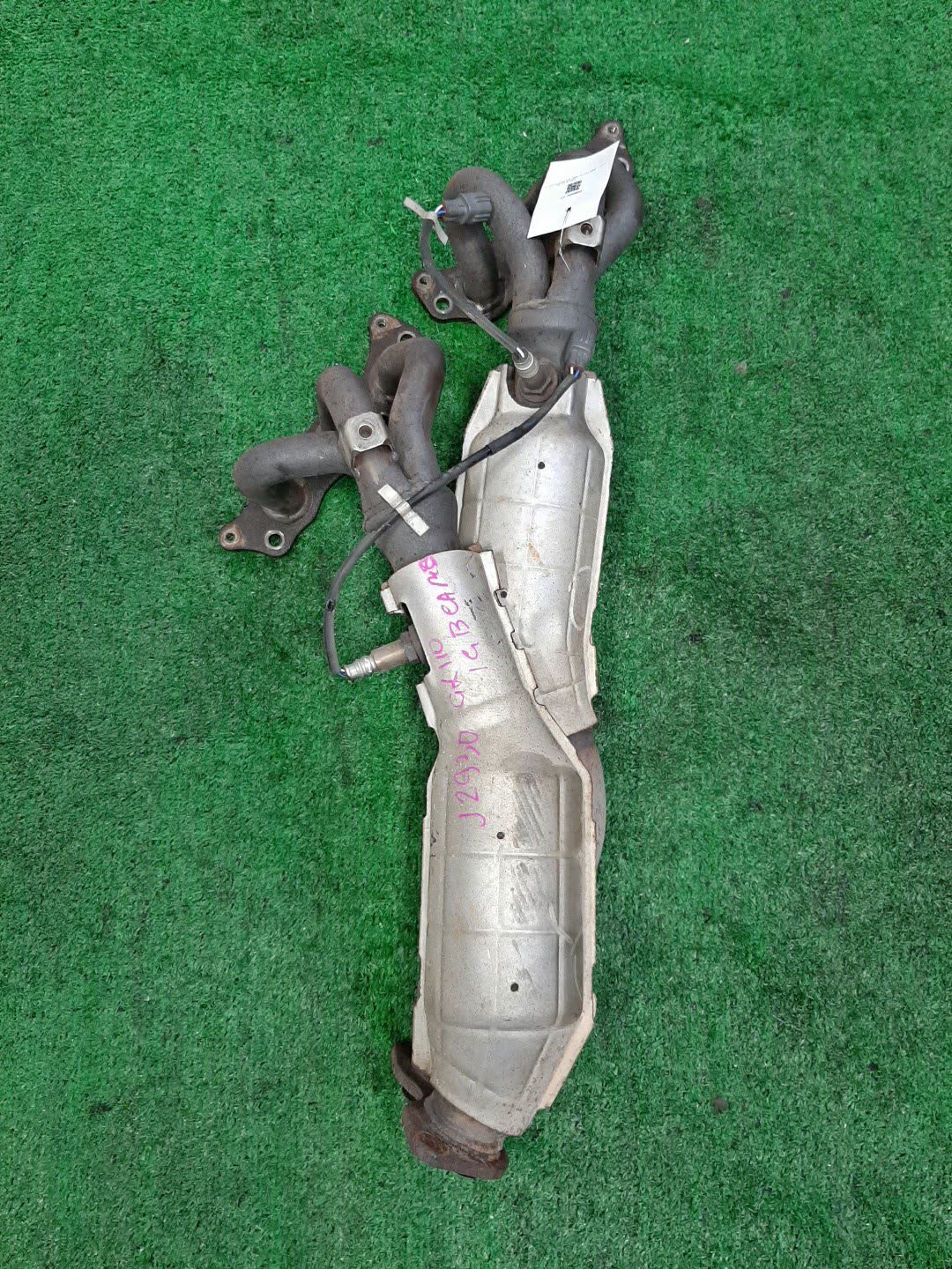 Коллектор выпускной TOYOTA MARK II GX110 1G-FE J2930 1 ракурс