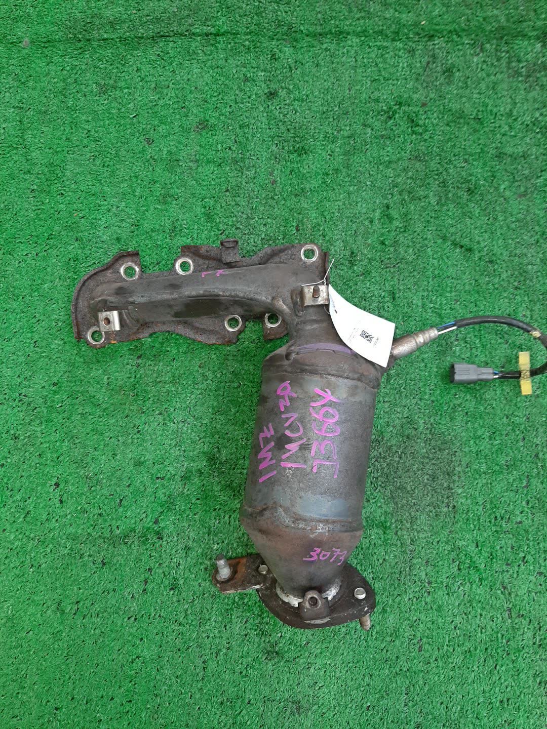 Коллектор выпускной передний TOYOTA WINDOM MCV30 1MZ-FE J3664 1 ракурс