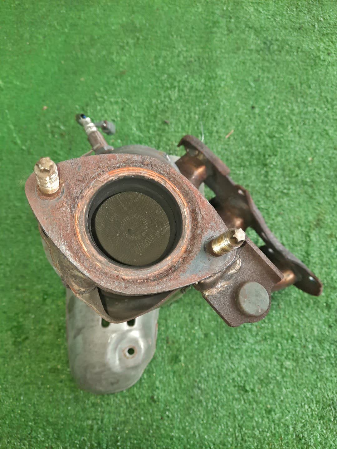Коллектор выпускной передний TOYOTA WINDOM MCV30 1MZ-FE L6621 3 ракурс