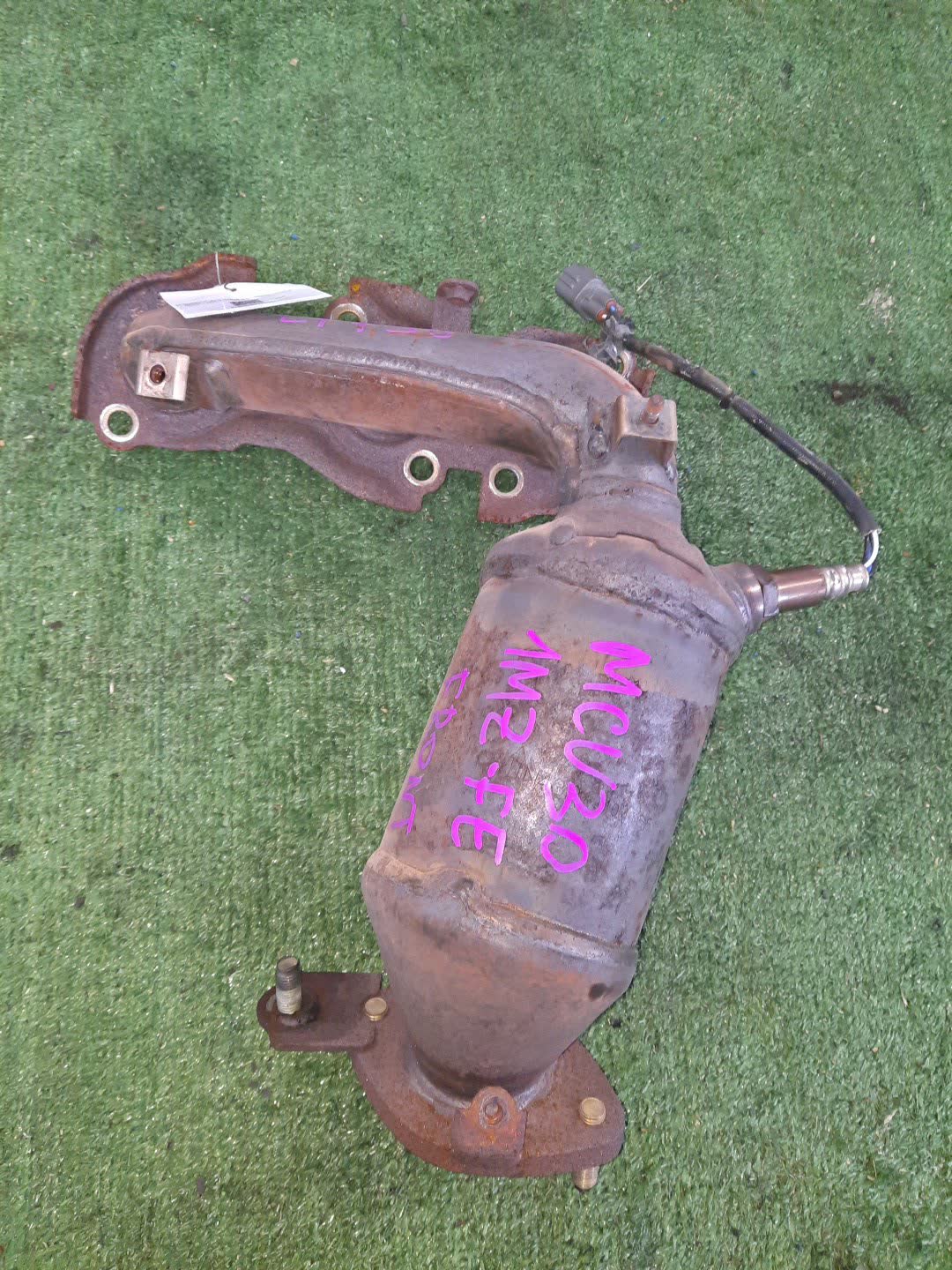 Коллектор выпускной передний TOYOTA WINDOM MCV30 1MZ-FE L7735 1 ракурс