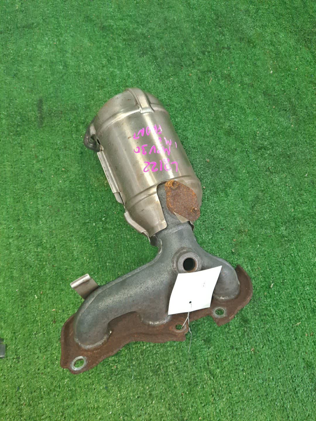 Коллектор выпускной передний TOYOTA WINDOM MCV30 1MZ-FE L8122 1 ракурс