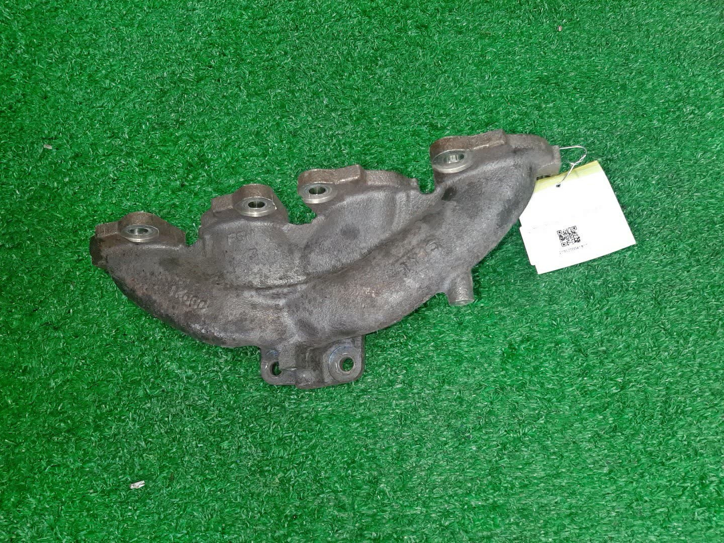 Коллектор выпускной NISSAN JUKE NF15 MR16DDT 1 ракурс