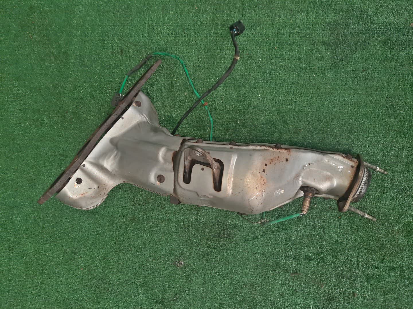 Коллектор выпускной MAZDA ATENZA GH5FS L5-VE L0784 3 ракурс