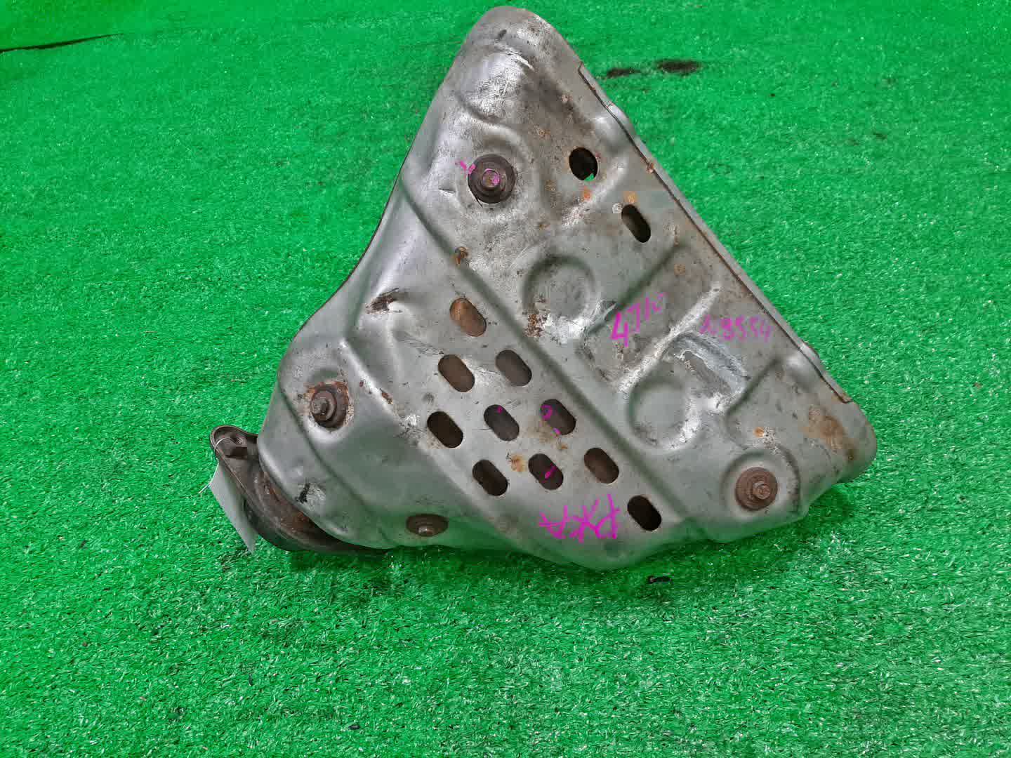 Коллектор выпускной MITSUBISHI GALANT FORTIS CY6A 4J10 1 ракурс Коллектор выпускной MITSUBISHI GALANT FORTIS CY6A 4J10 1 ракурс