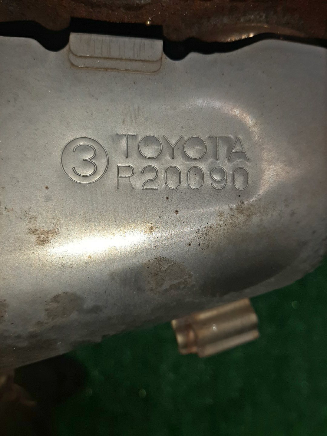 Коллектор выпускной задний TOYOTA WINDOM MCV30 1MZ-FE 2 ракурс