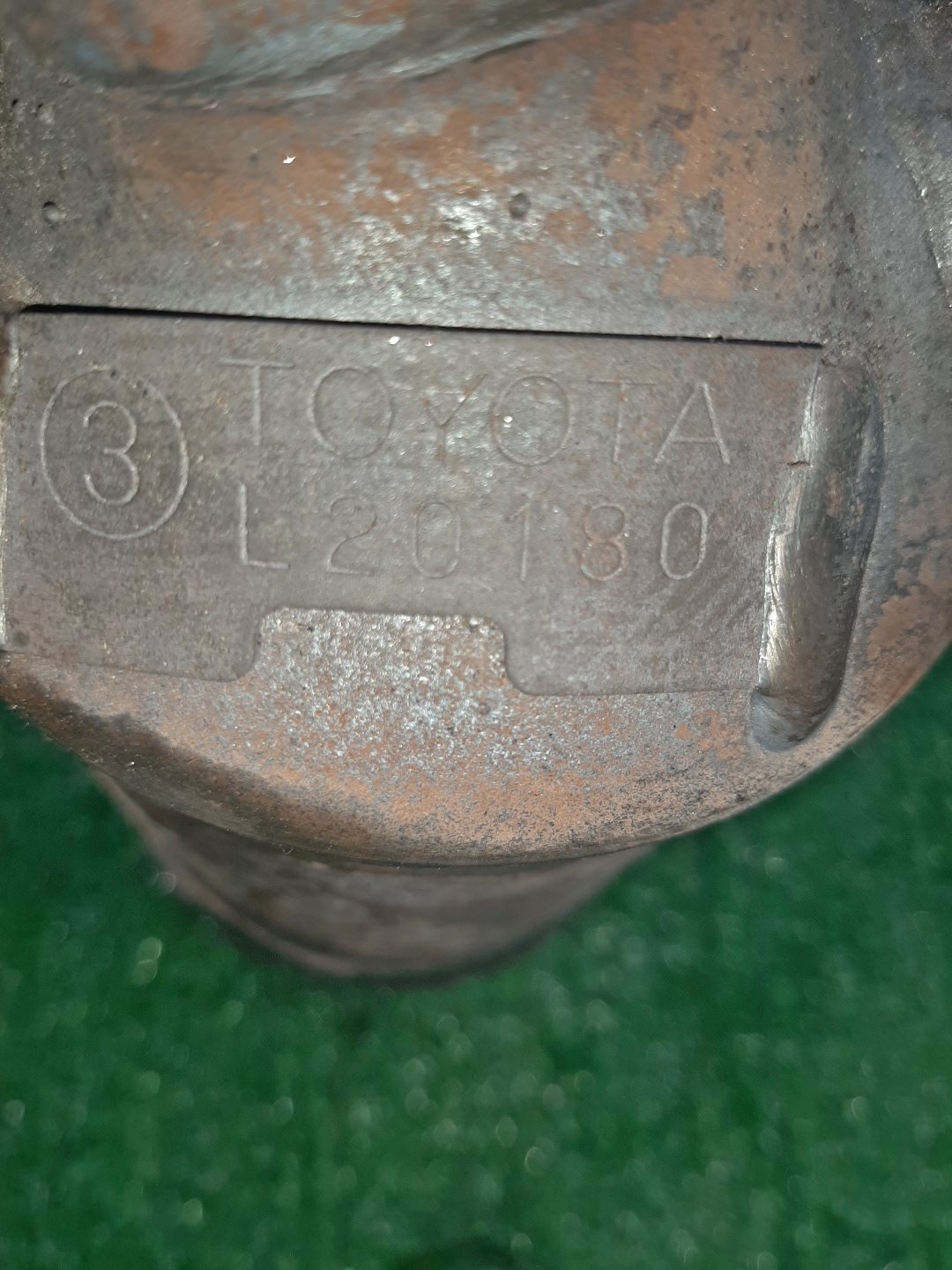 Коллектор выпускной передний TOYOTA WINDOM MCV30 1MZ-FE 2 ракурс