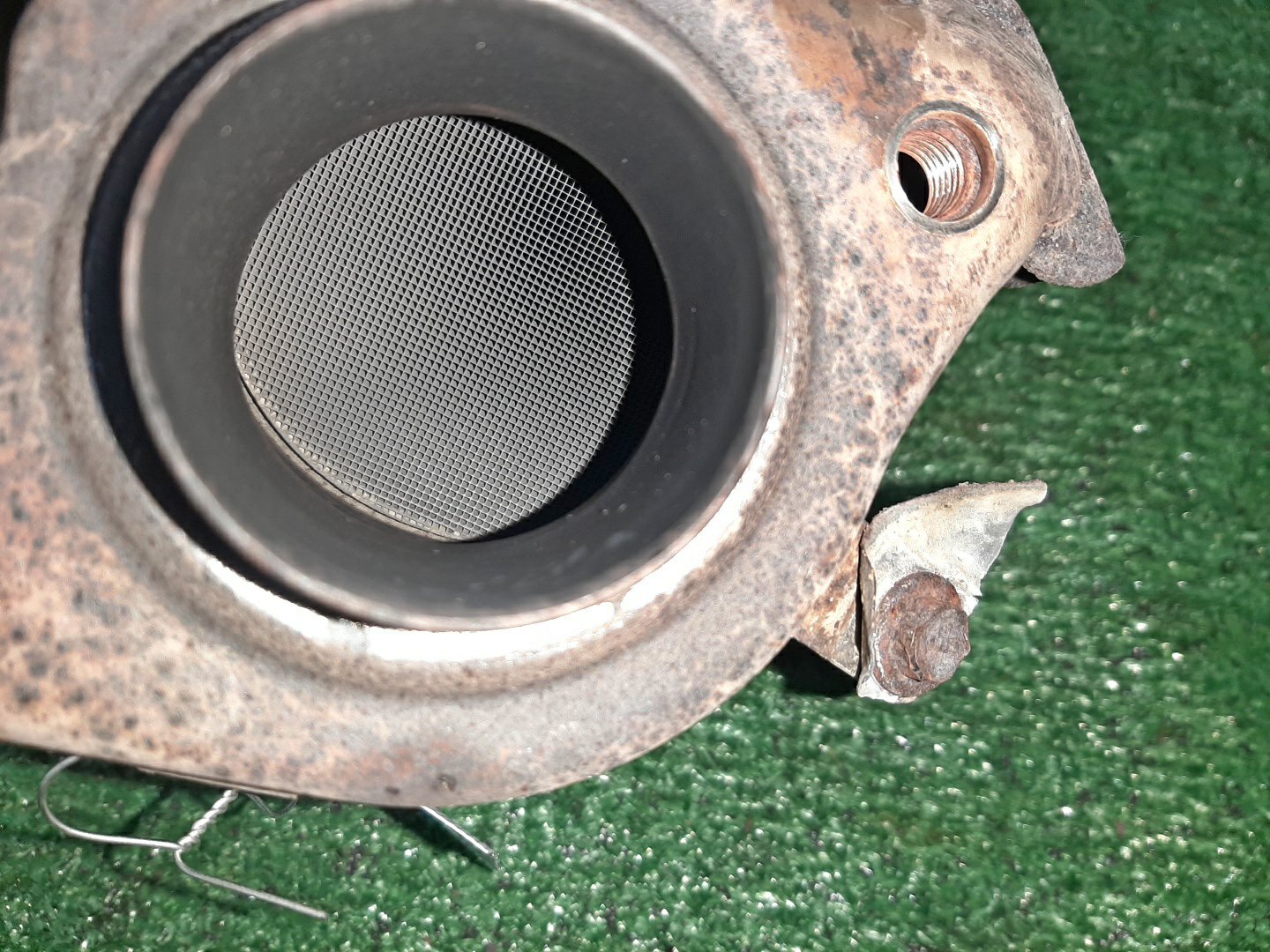 Коллектор выпускной TOYOTA COROLLA  AXIO NZE144 1NZ-FE 3 ракурс