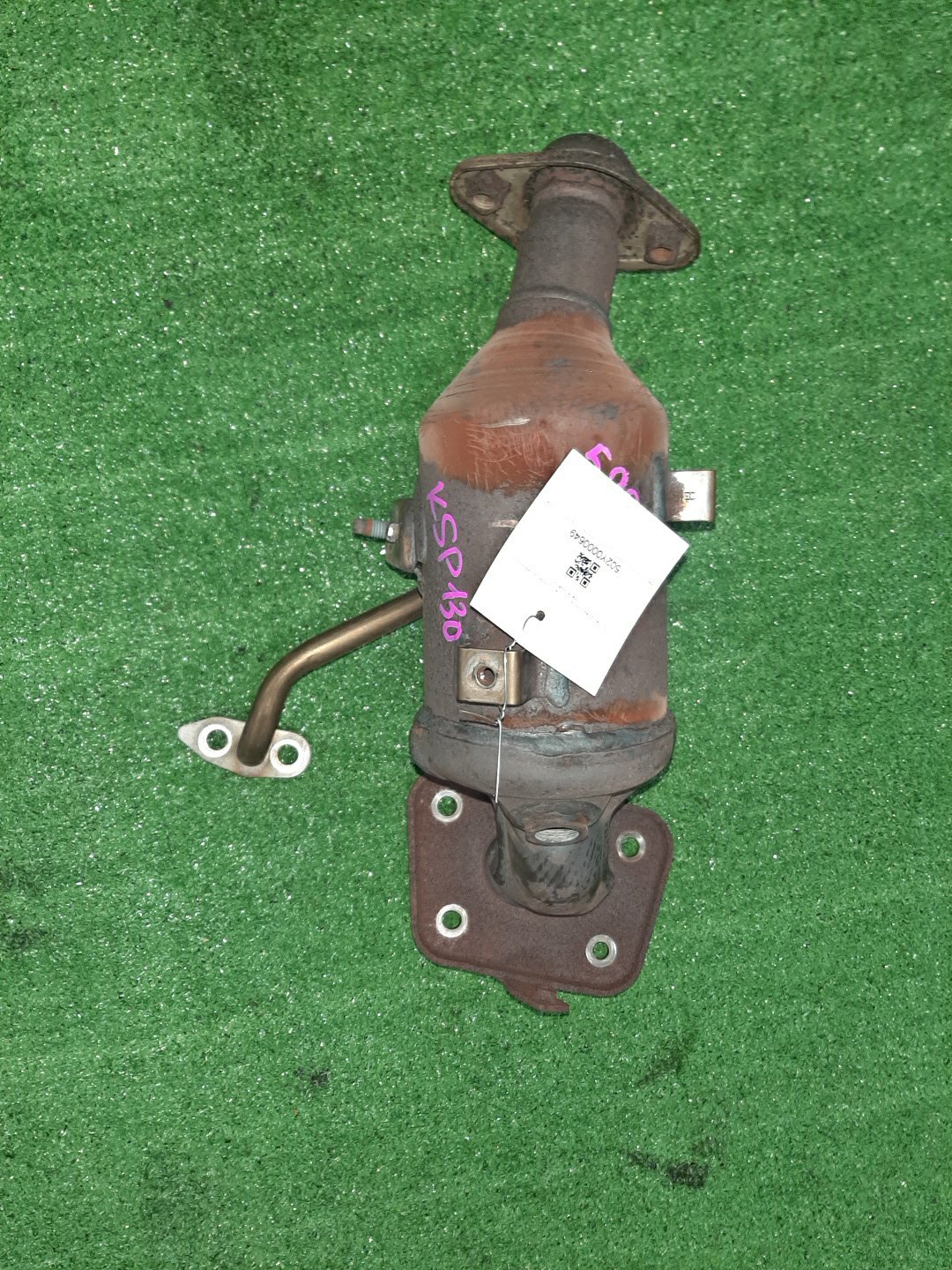 Коллектор выпускной TOYOTA VITZ KSP130 1KR-FE 1 ракурс