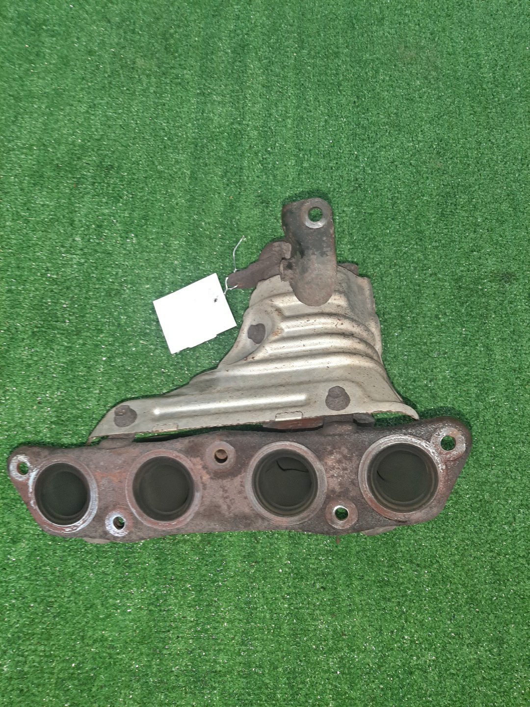 Коллектор выпускной TOYOTA COROLLA  AXIO ZRE144 2ZR-FE 2 ракурс