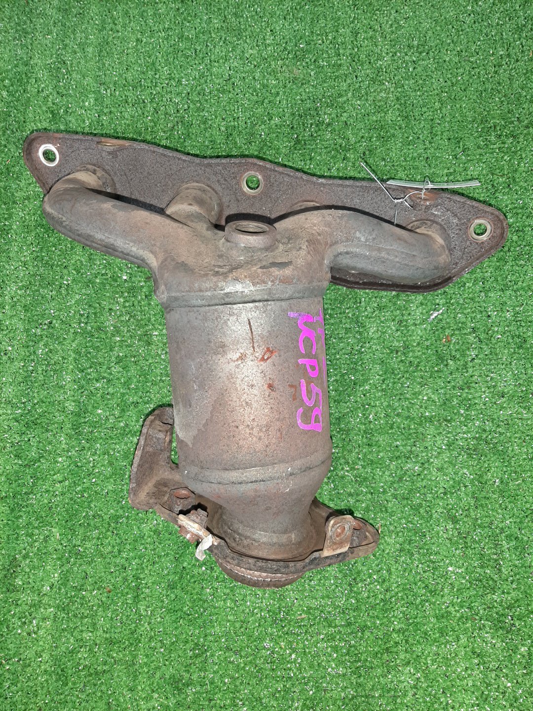 Коллектор выпускной TOYOTA PROBOX NCP59G 1NZ-FE 1 ракурс