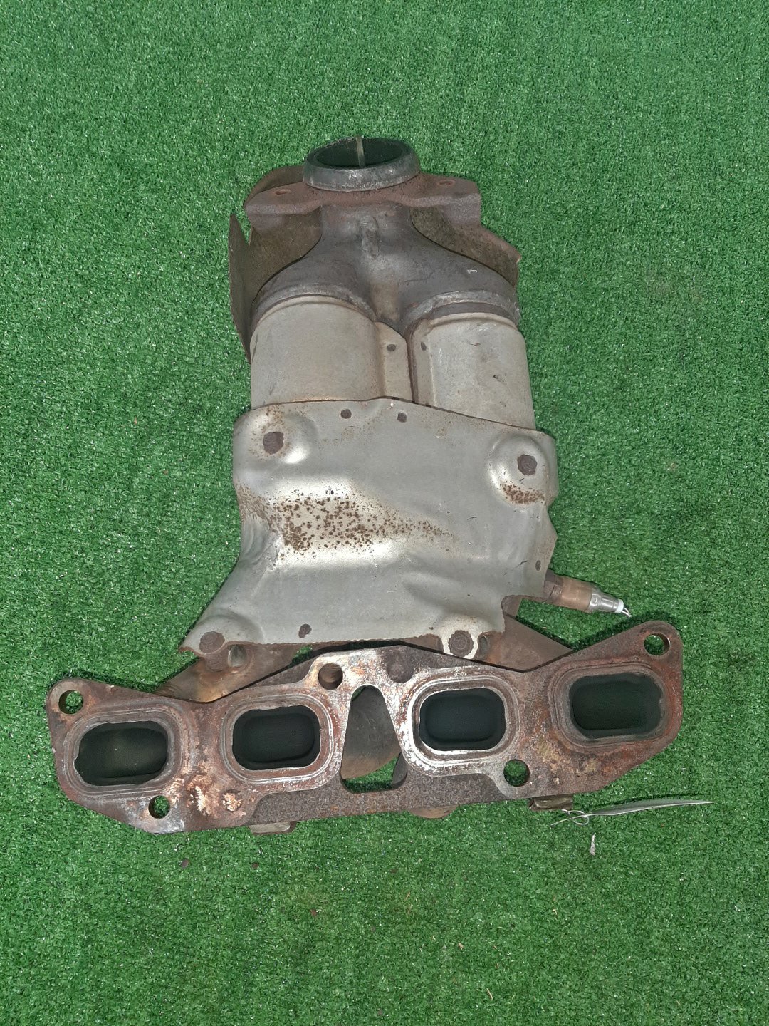 Коллектор выпускной NISSAN BLUEBIRD SYLPHY TG10 QR20DD 2 ракурс