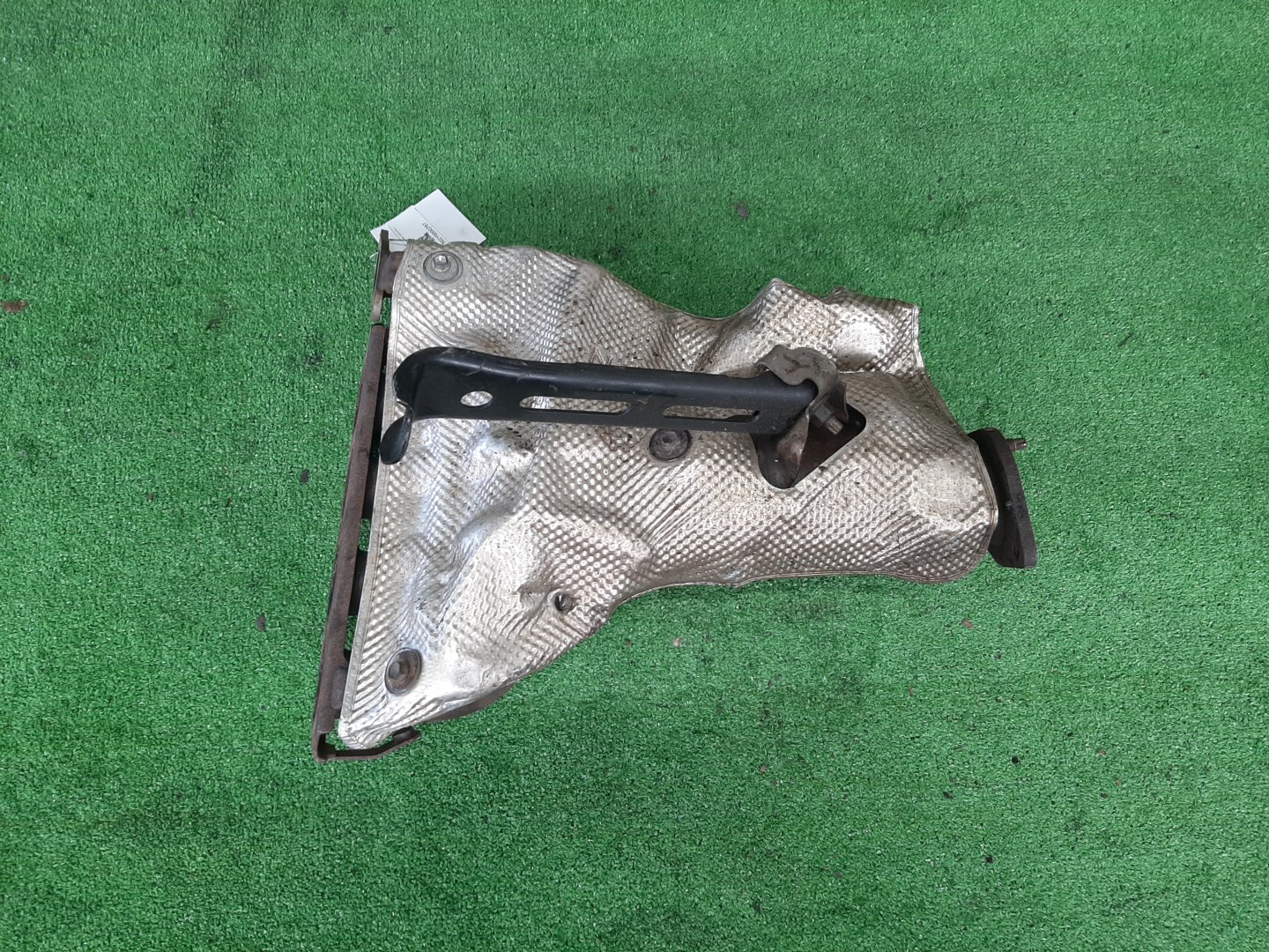 Коллектор выпускной TOYOTA RAV4 AXAH54 A25A-FXS 2 ракурс Коллектор выпускной TOYOTA RAV4 AXAH54 A25A-FXS 2 ракурс