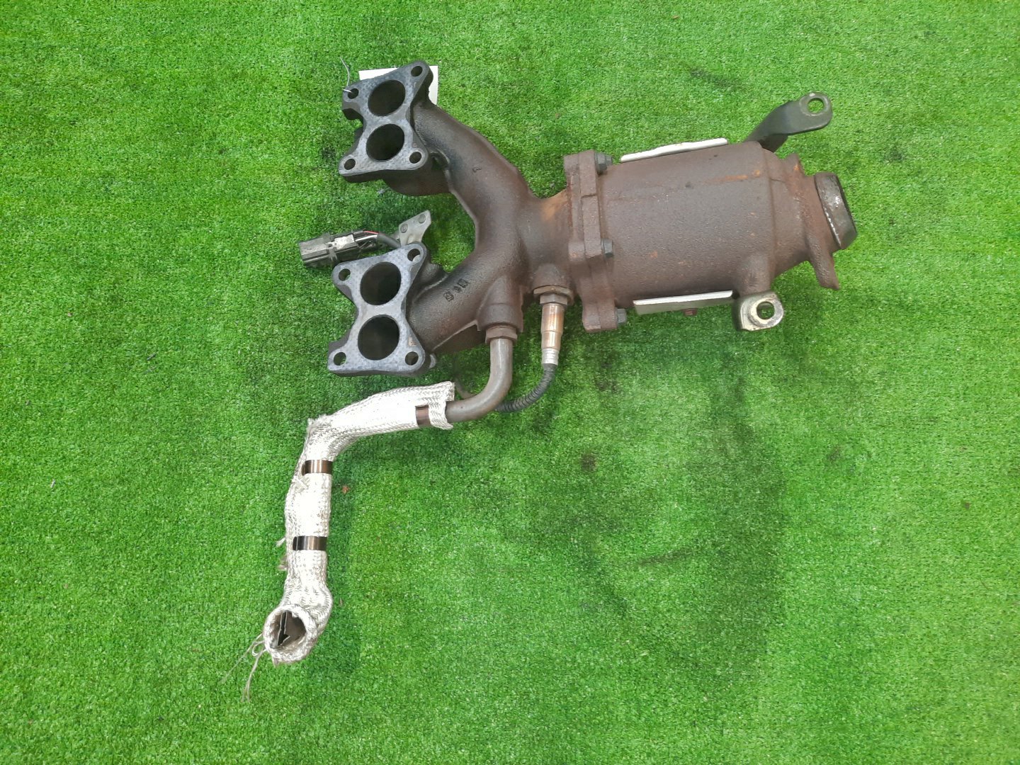 Коллектор выпускной NISSAN BLUEBIRD SYLPHY QG10 QG18DE 2 ракурс