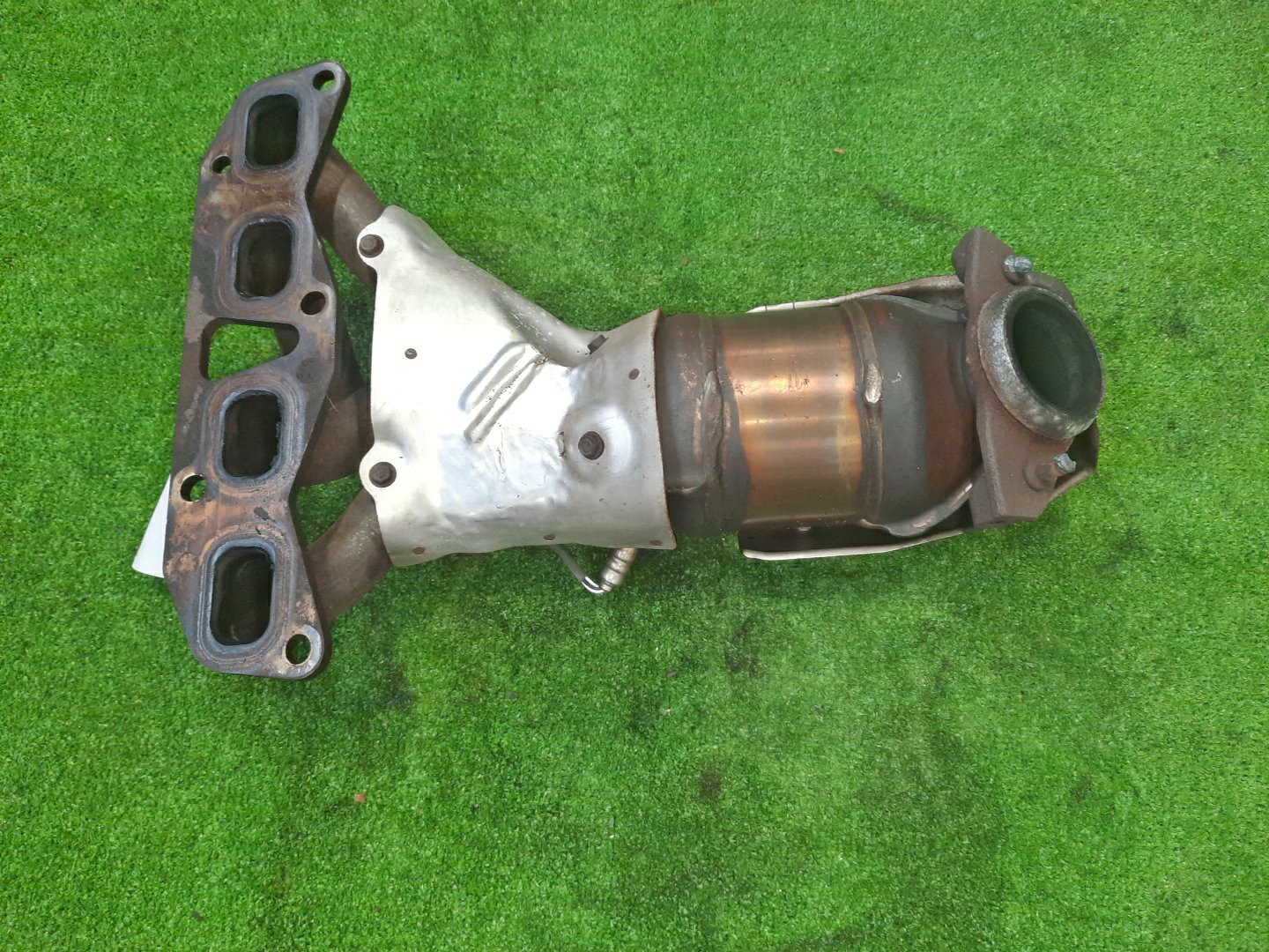 Коллектор выпускной NISSAN PRIMERA TP12, WTP12, P12 QR20DE 2 ракурс