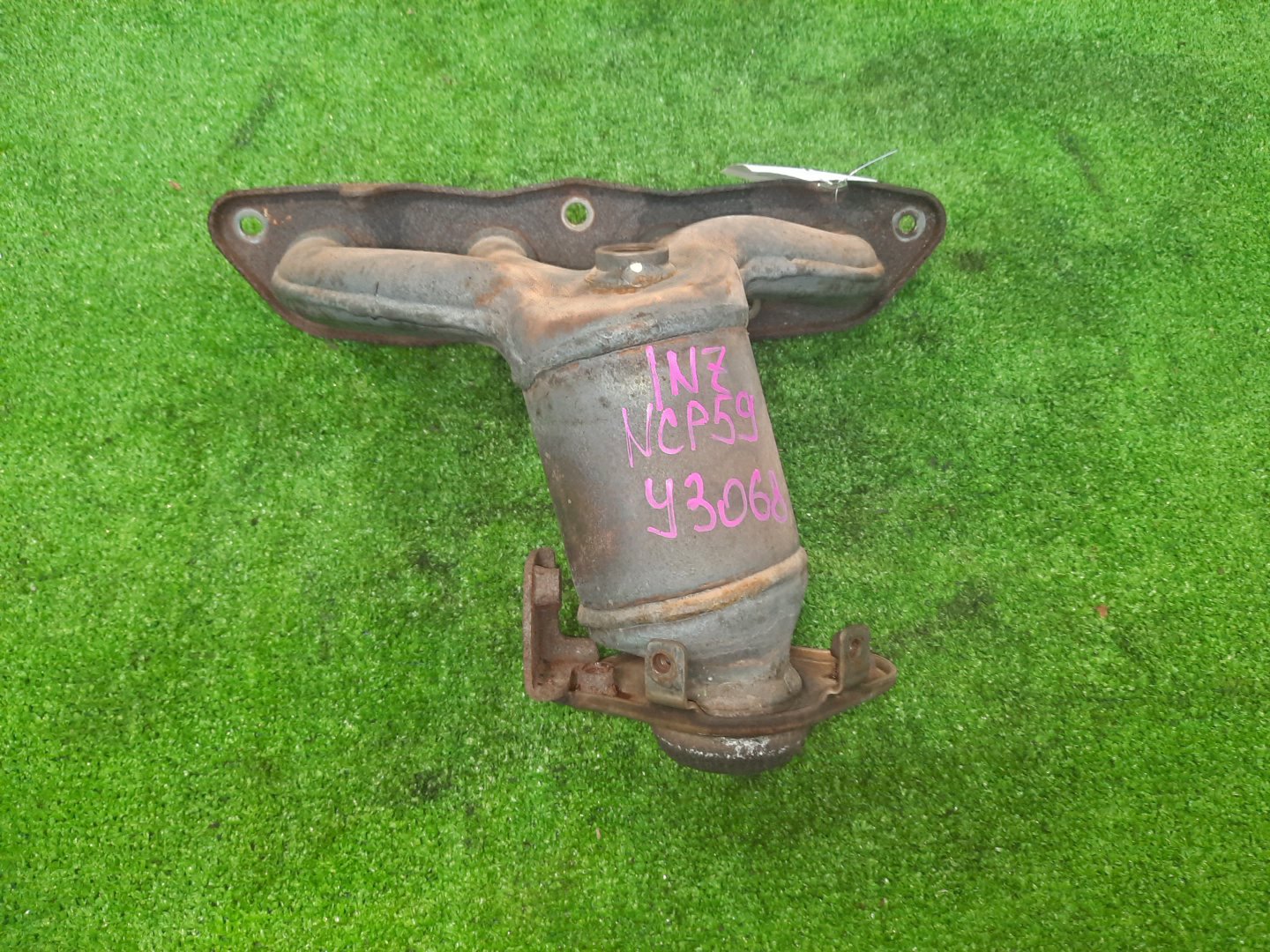 Коллектор выпускной TOYOTA PROBOX NCP59G 1NZ-FE 1 ракурс