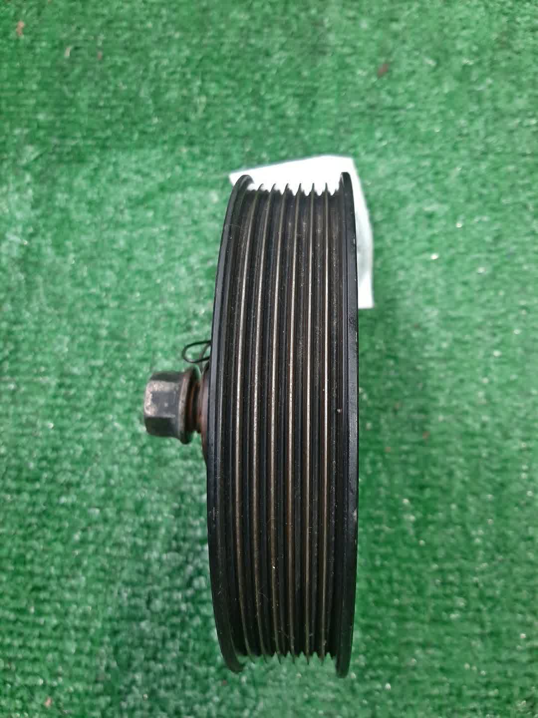 Шкив коленвала TOYOTA CAMRY ACV45 2AZ-FE 2 ракурс