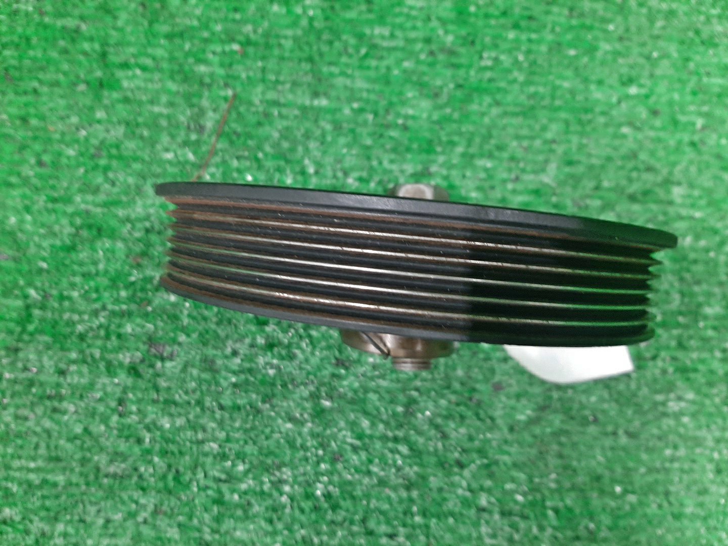 Шкив коленвала TOYOTA NOAH ZRR70G 3ZR-FAE 2 ракурс