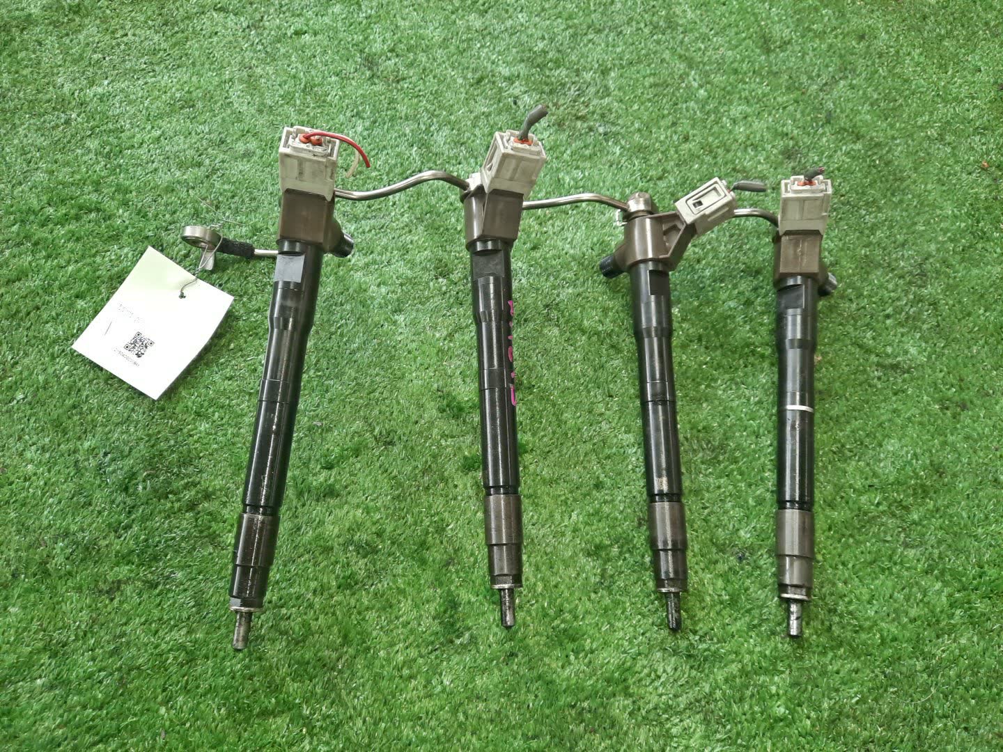 Форсунка MAZDA AXELA BM2FS SH-VPTR 3C06 0805 1 ракурс