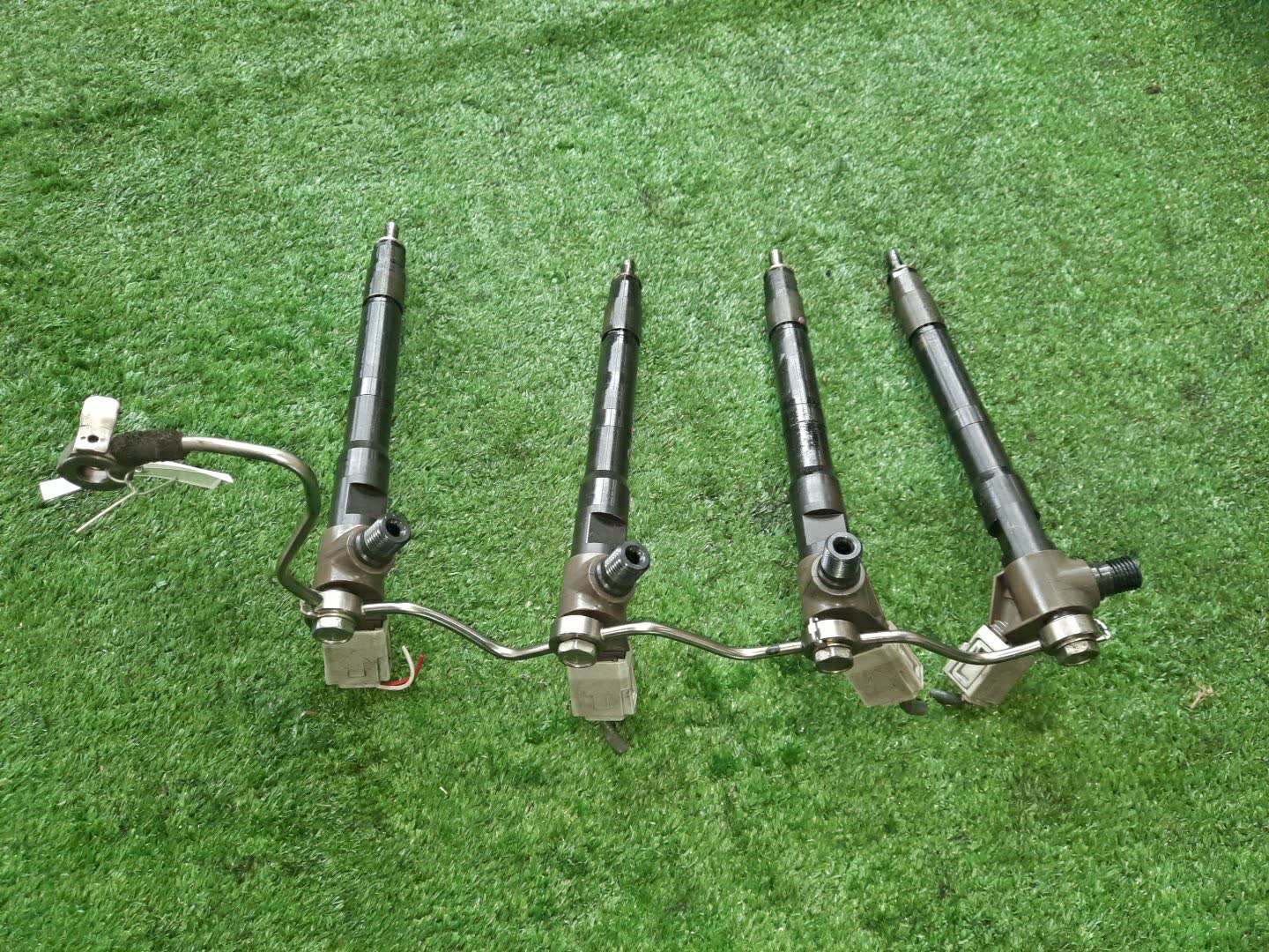 Форсунка MAZDA AXELA BM2FS SH-VPTR 3C06 0805 2 ракурс