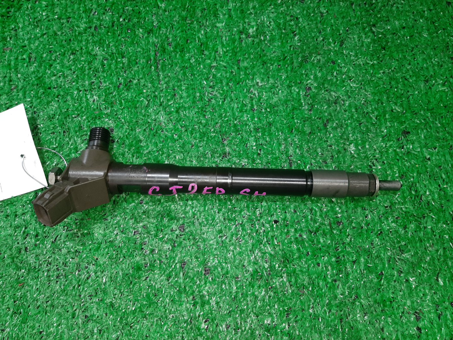 Форсунка MAZDA ATENZA GJ2FP SH-VPTR 3C09-1A05 1 ракурс