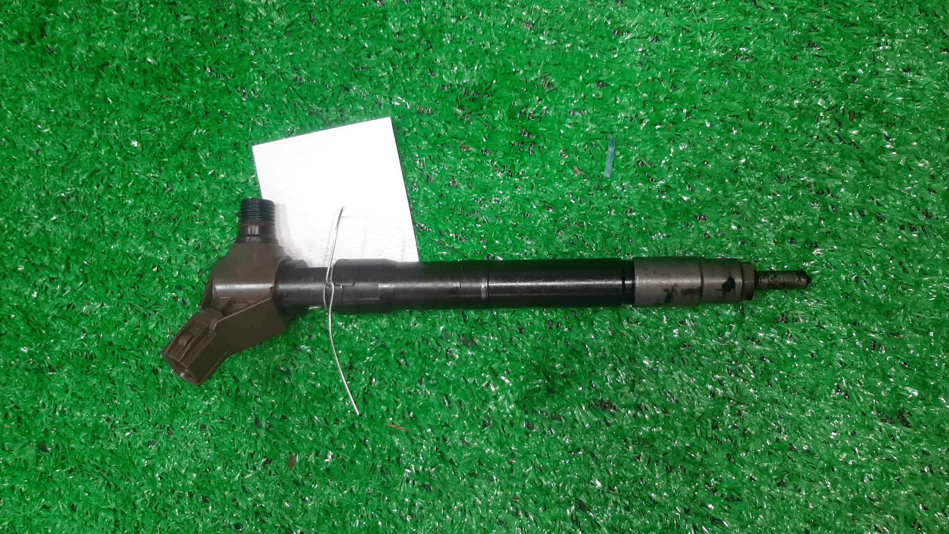 Форсунка MAZDA ATENZA GJ2FP SH-VPTR SH01-13H50 1 ракурс