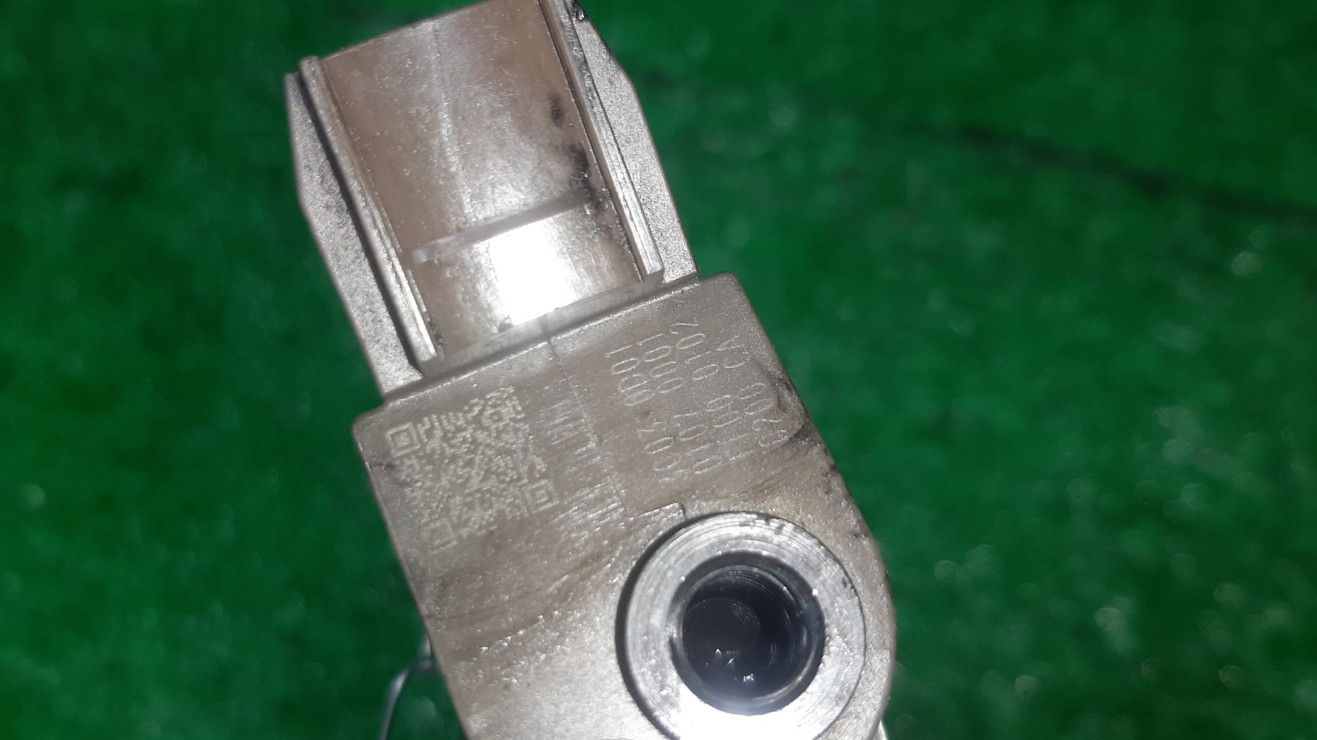 Форсунка MAZDA ATENZA GJ2FP SH-VPTR SH01-13H50 2 ракурс