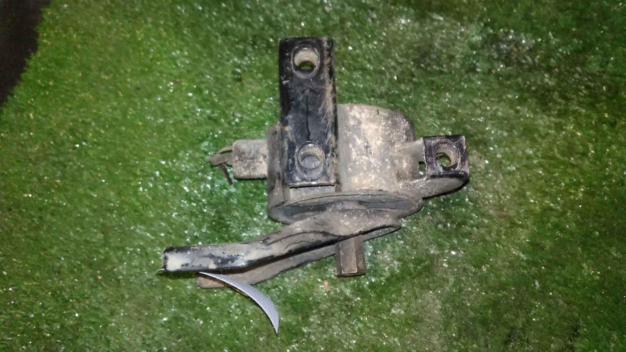 Подушка кпп задняя SUZUKI X-90 LB11S G16A 1191060A03 2 ракурс