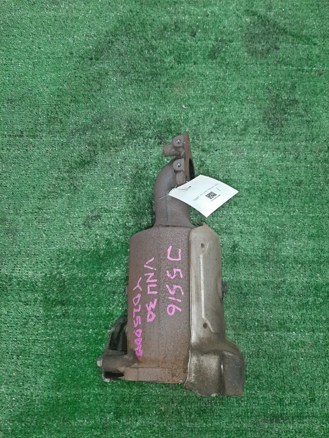 Катализатор NISSAN PRESAGE VNU30 YD25DDTI J5516 1 ракурс