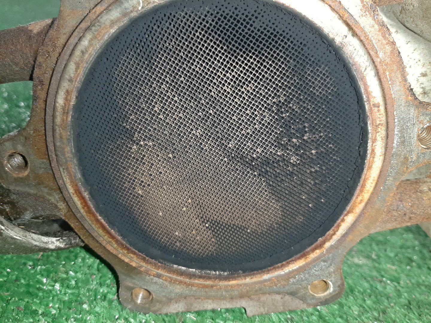 Катализатор NISSAN PRESAGE VNU30 YD25DDTI J5516 2 ракурс