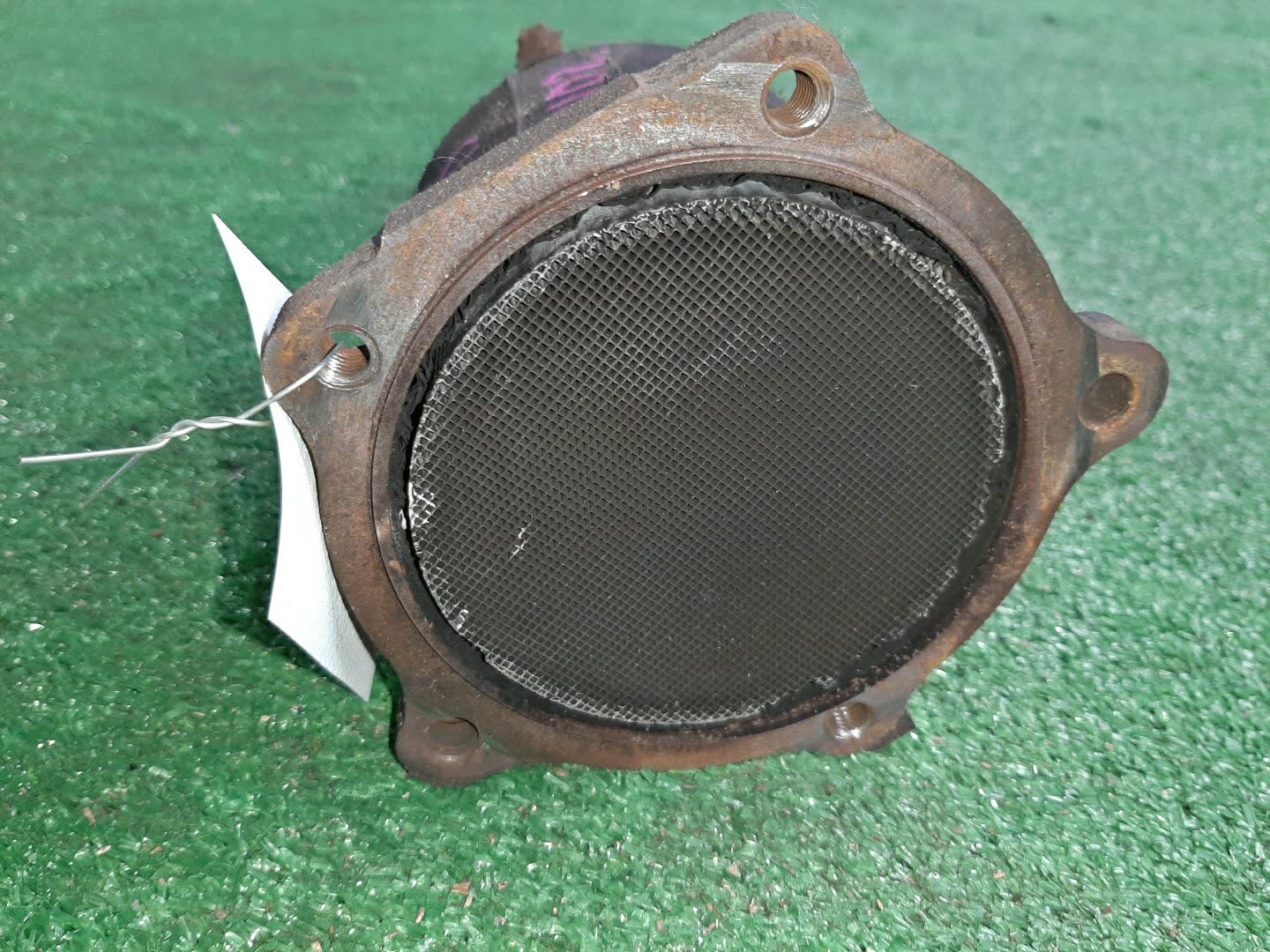 Катализатор NISSAN SUNNY FNB15 QG15DE J7402 2 ракурс