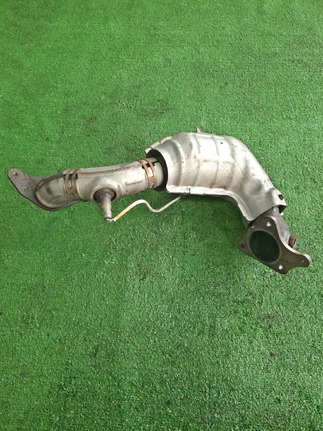 Катализатор NISSAN JUKE NF15 MR16DDT L6617 2 ракурс