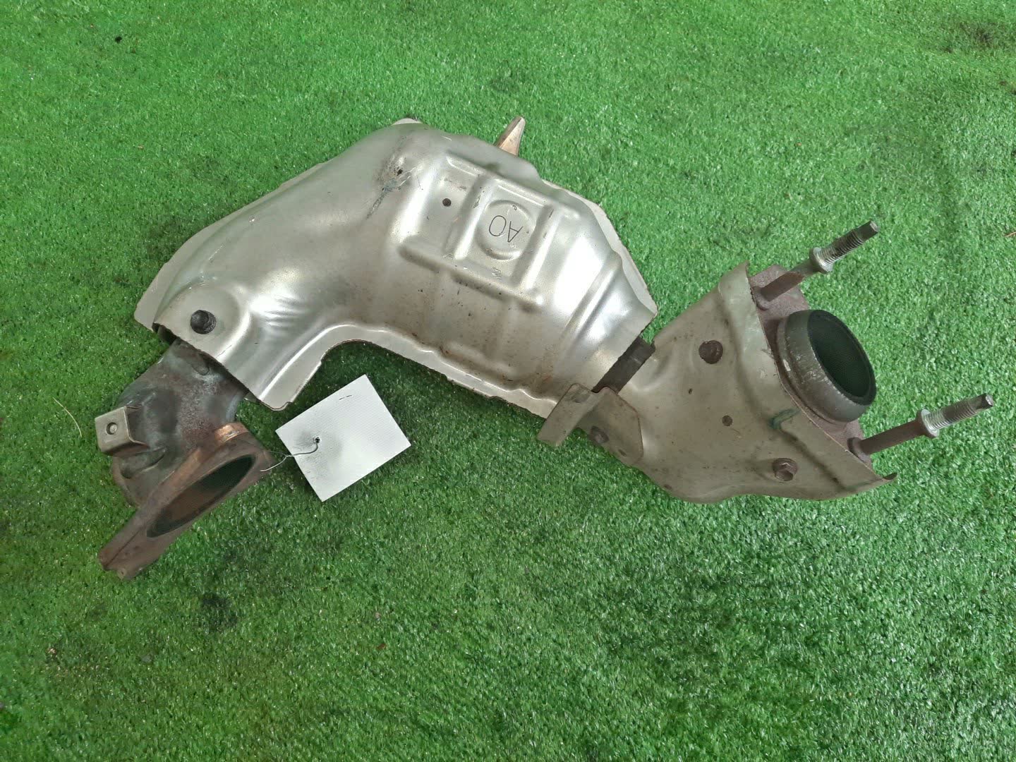 Катализатор NISSAN JUKE YF15 MR16DDT L7158 2 ракурс