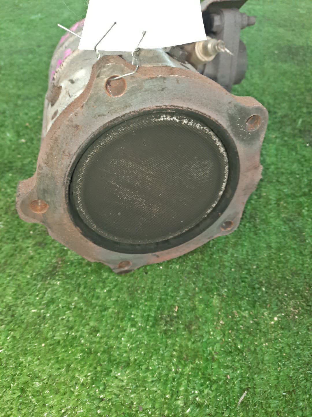 Катализатор NISSAN CEFIRO A33 VQ20DE L7322 3 ракурс