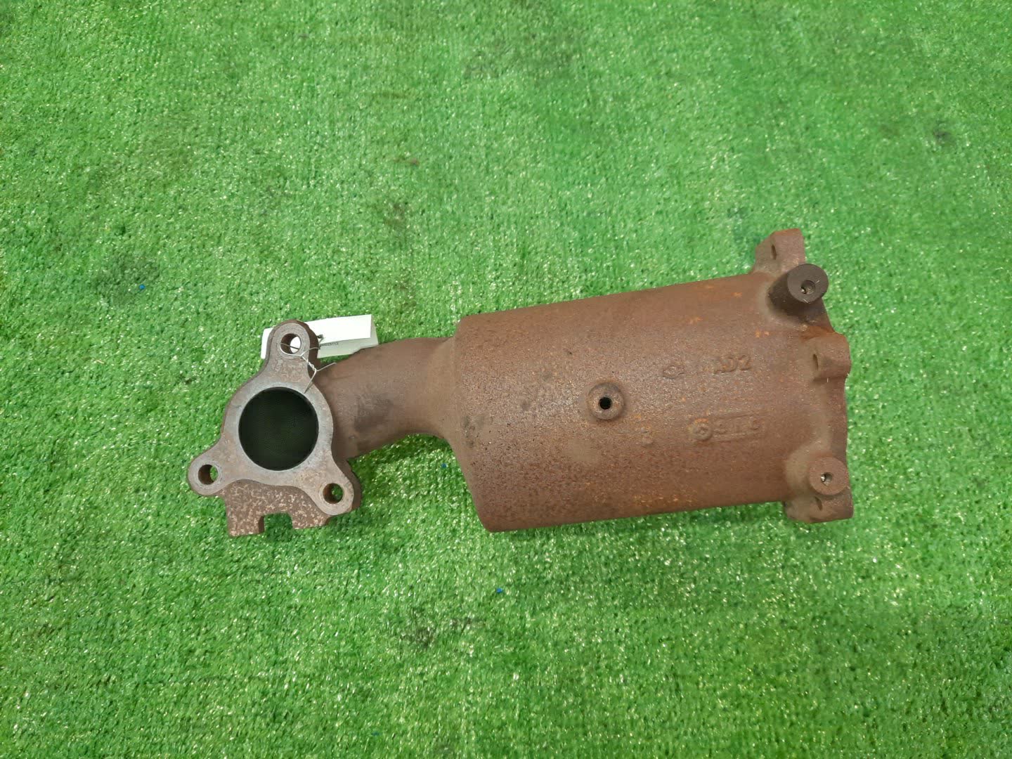 Катализатор NISSAN PRESAGE VNU30 YD25DDTI L7551 2 ракурс