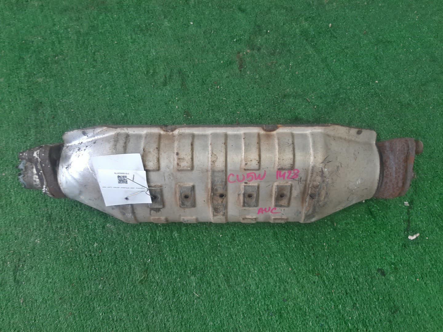 Катализатор MITSUBISHI AIRTREK CU5W 4G69 L8690 1 ракурс