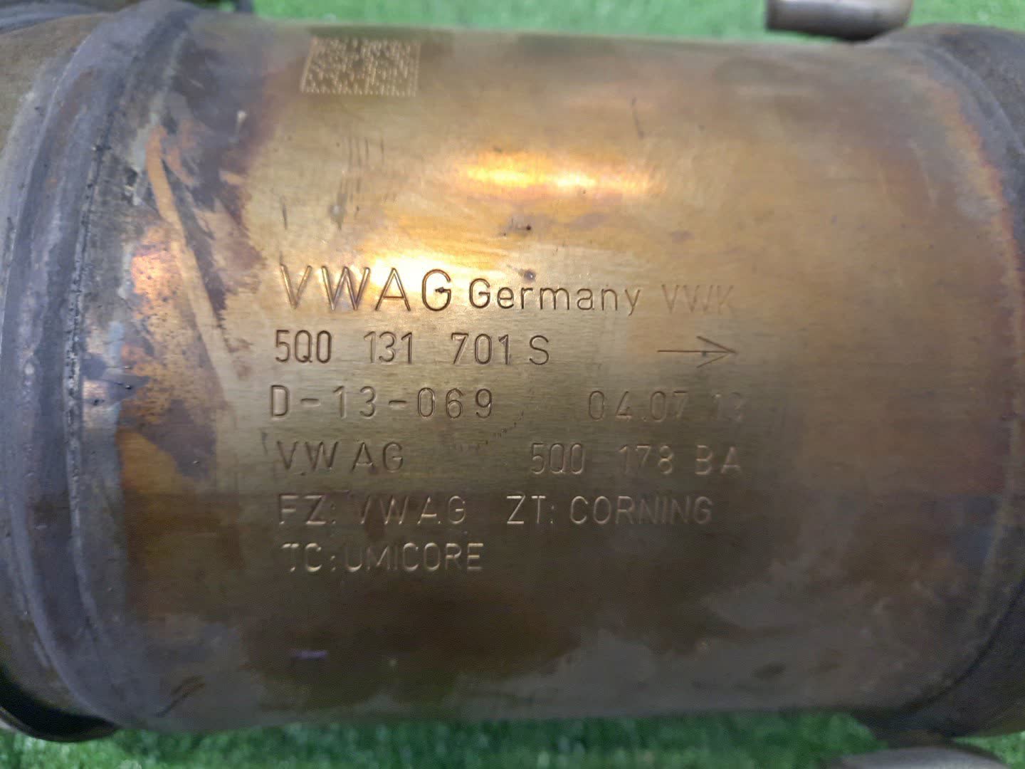 Катализатор VOLKSWAGEN GOLF 5G1 CPT N8399 3 ракурс