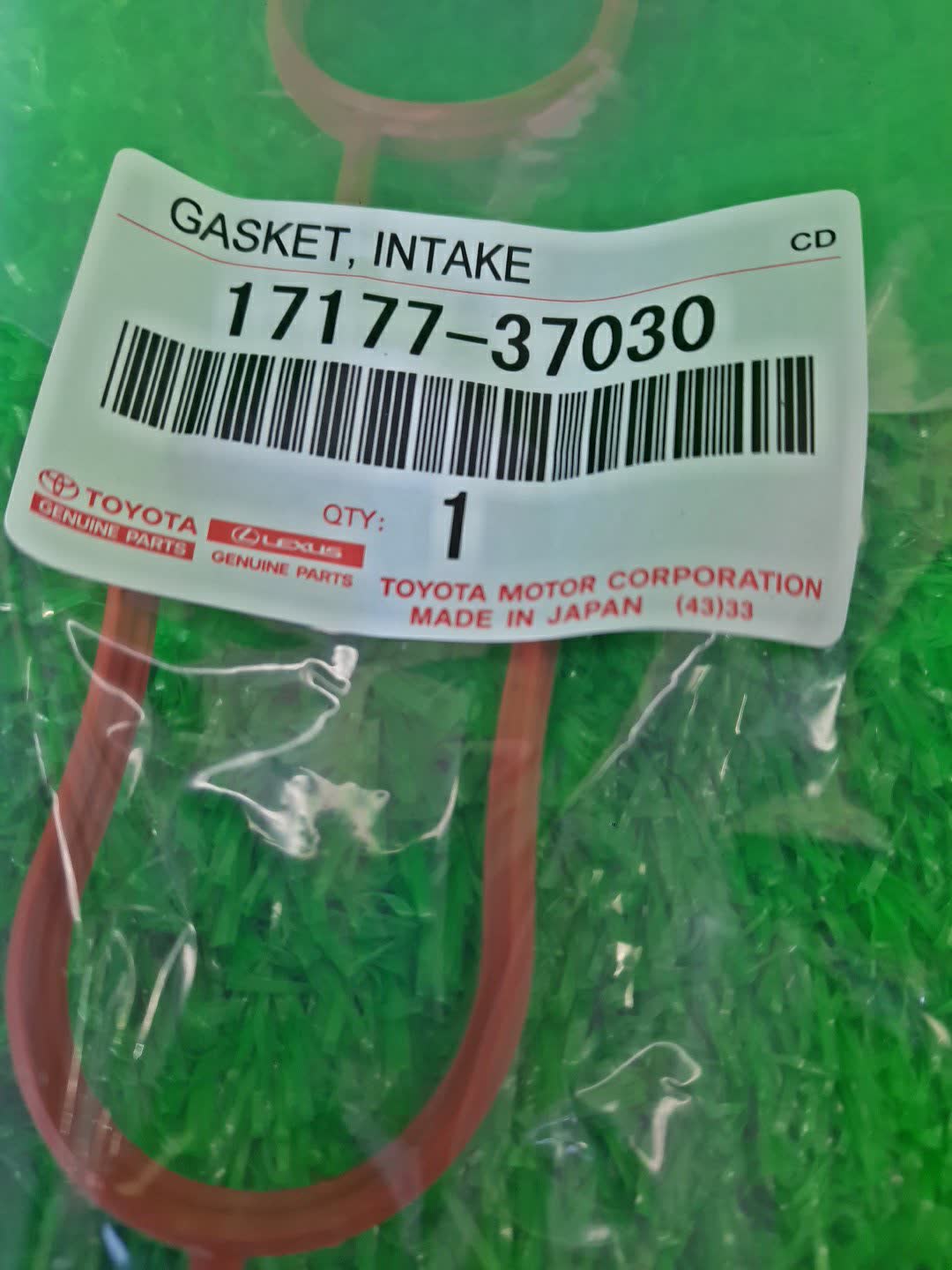 Прокладка впускного коллектора TOYOTA PREMIO ZRT260 2ZR-FAE 17177-37030 3 ракурс