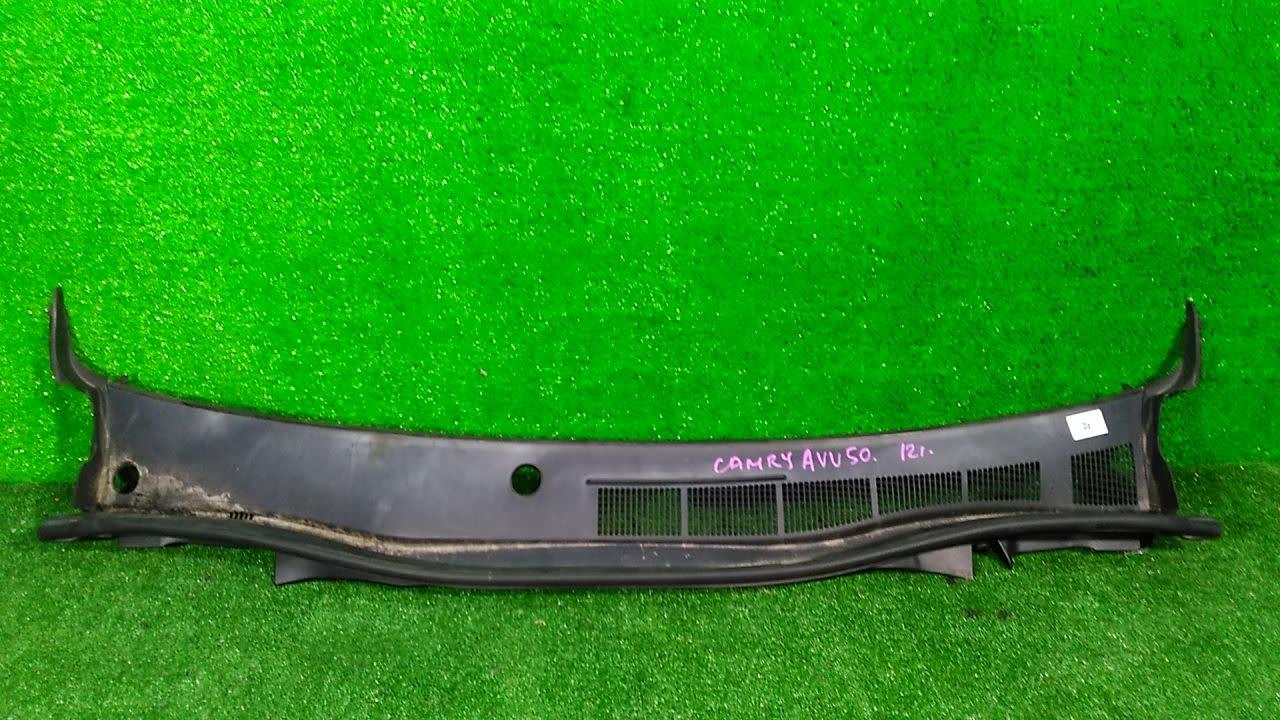 Планка на стеклоочиститель передняя TOYOTA CAMRY AVV50 1 ракурс