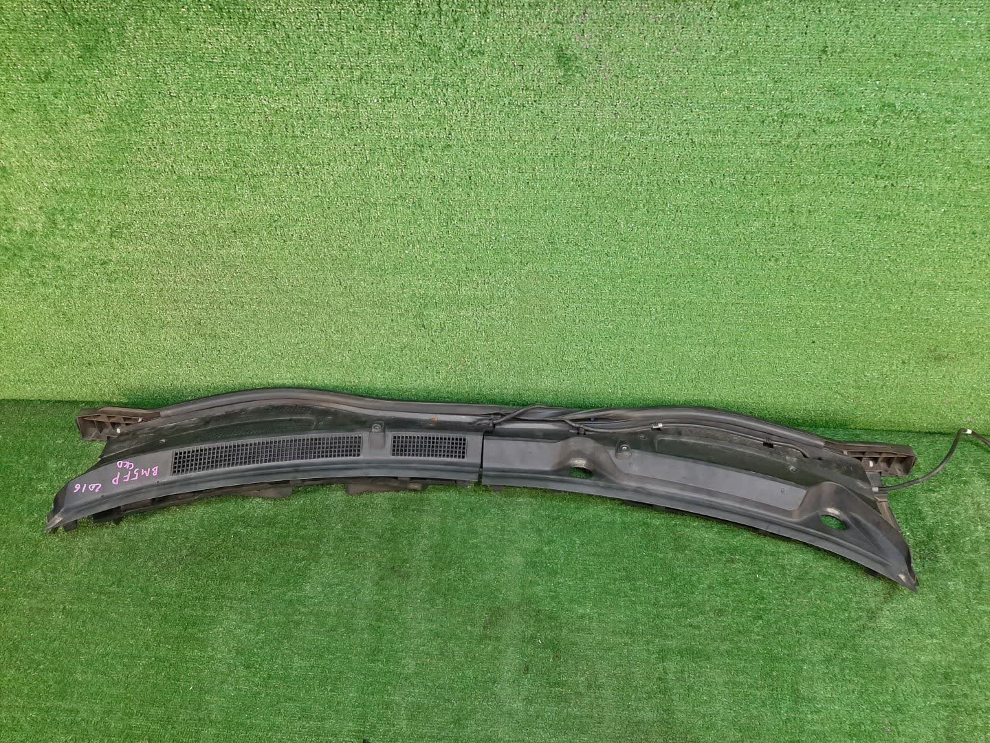 Планка на стеклоочиститель передняя MAZDA AXELA BM5FP 1 ракурс