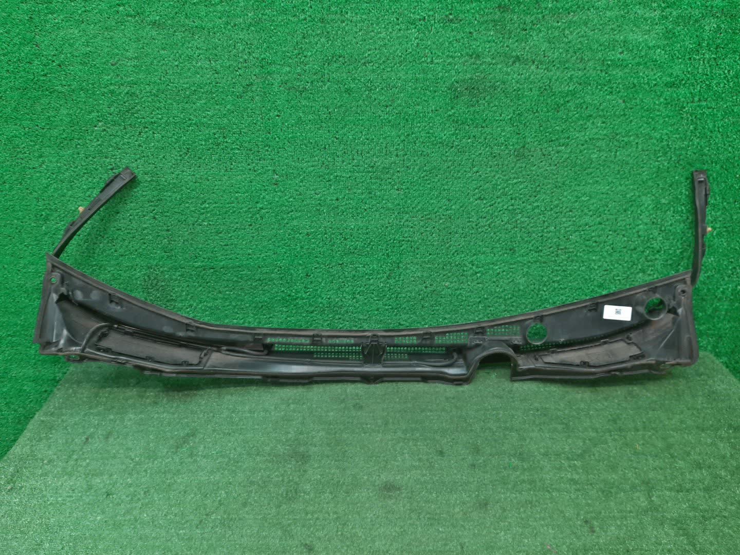 Планка на стеклоочиститель HONDA STEPWGN RP3 2 ракурс