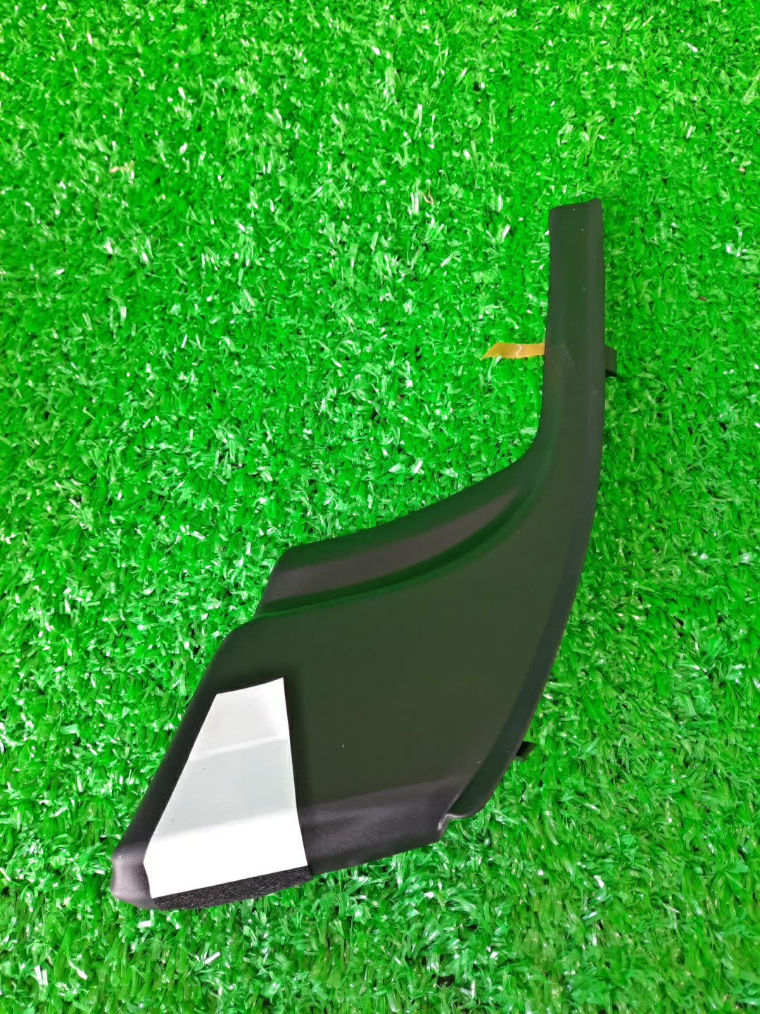 Планка на стеклоочиститель левая TOYOTA AQUA NHP10 53867-52180 1 ракурс