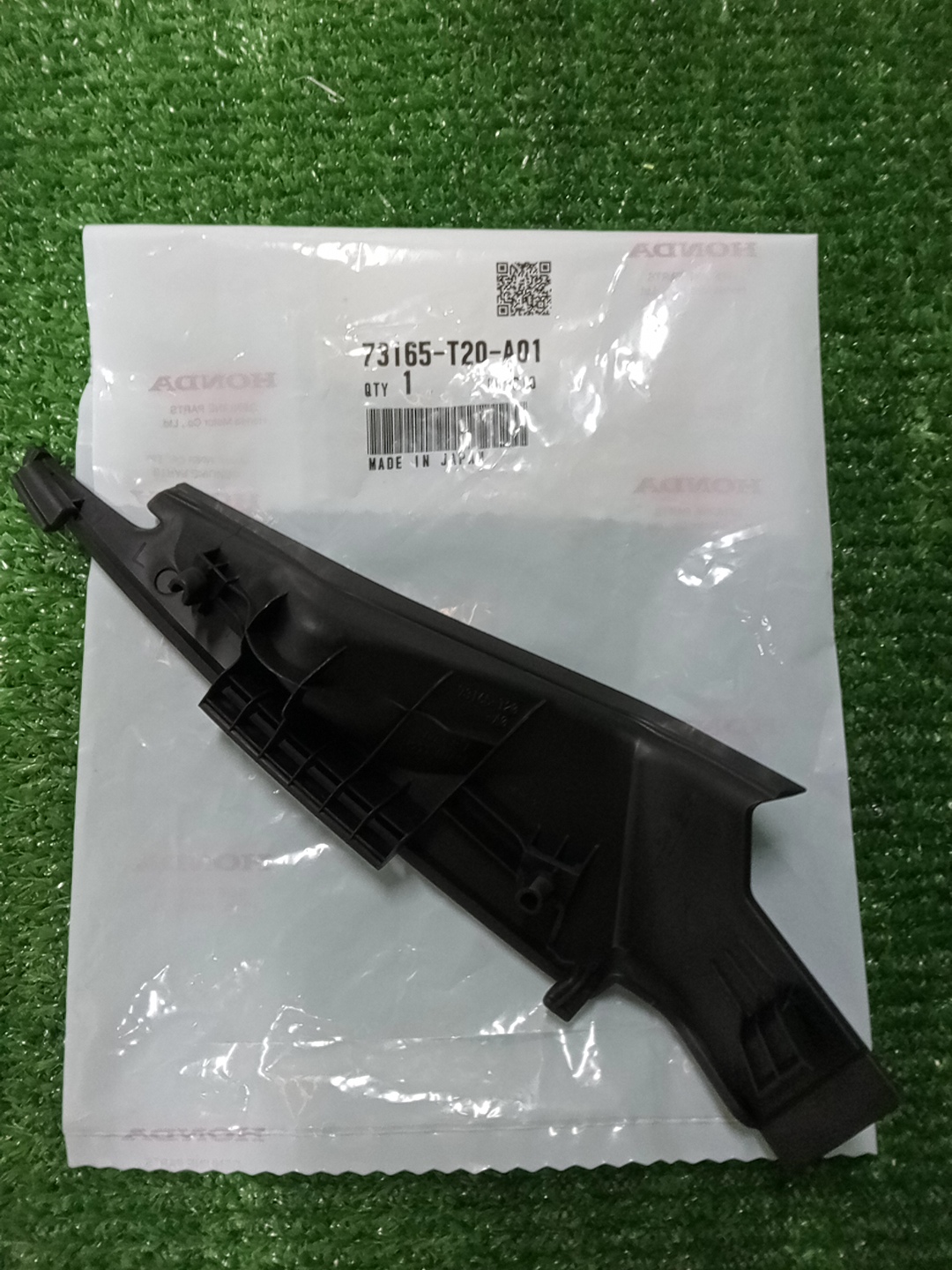 Планка на стеклоочиститель левая передняя HONDA CIVIC FL1 73165-T20-A01 2 ракурс