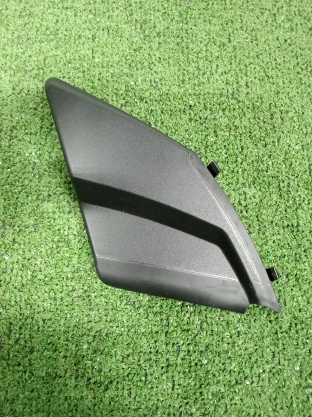Планка на стеклоочиститель правая TOYOTA YARIS KSP210 53866-K0010 1 ракурс