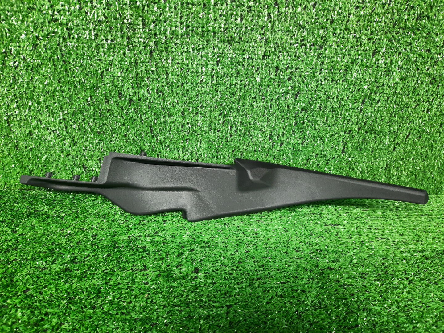 Планка на стеклоочиститель правая передняя HONDA CIVIC FK7 74270-TEA-T00 1 ракурс