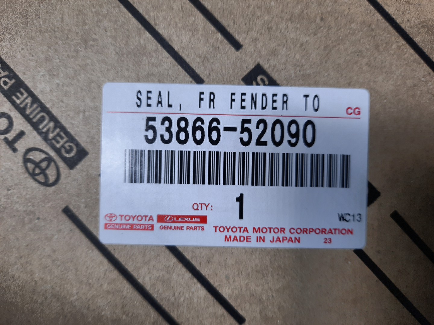 Планка на стеклоочиститель правая TOYOTA VITZ KSP130 53866-52090 3 ракурс
