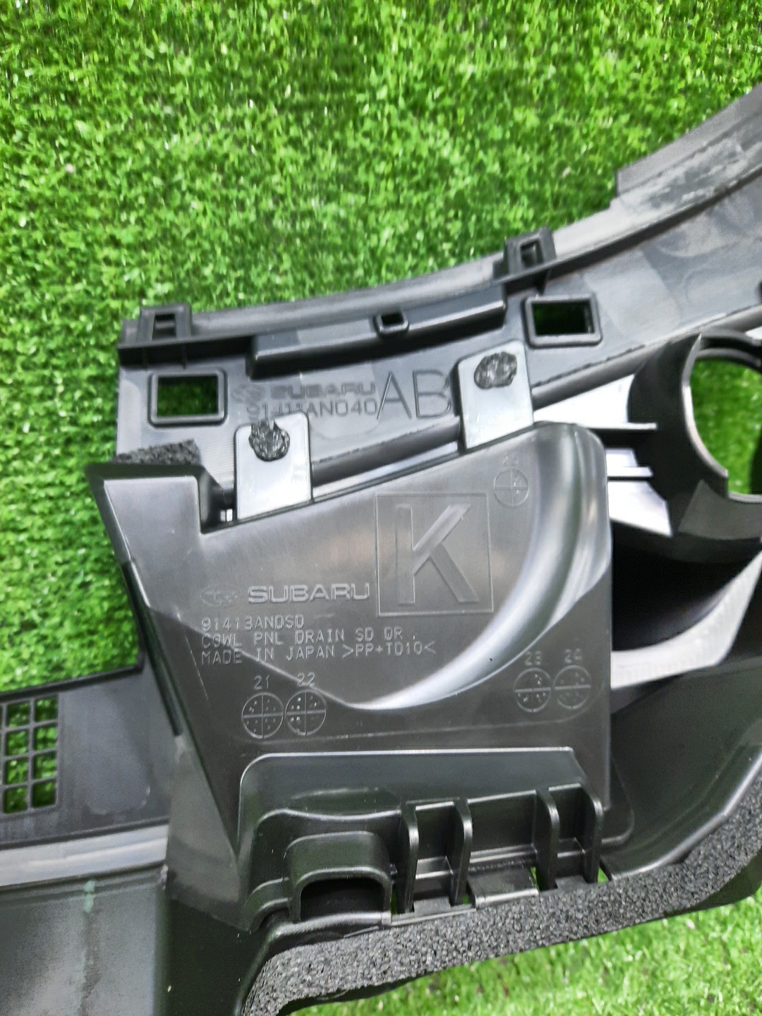 Планка на стеклоочиститель SUBARU OUTBACK BT5 91419AN040 4 ракурс